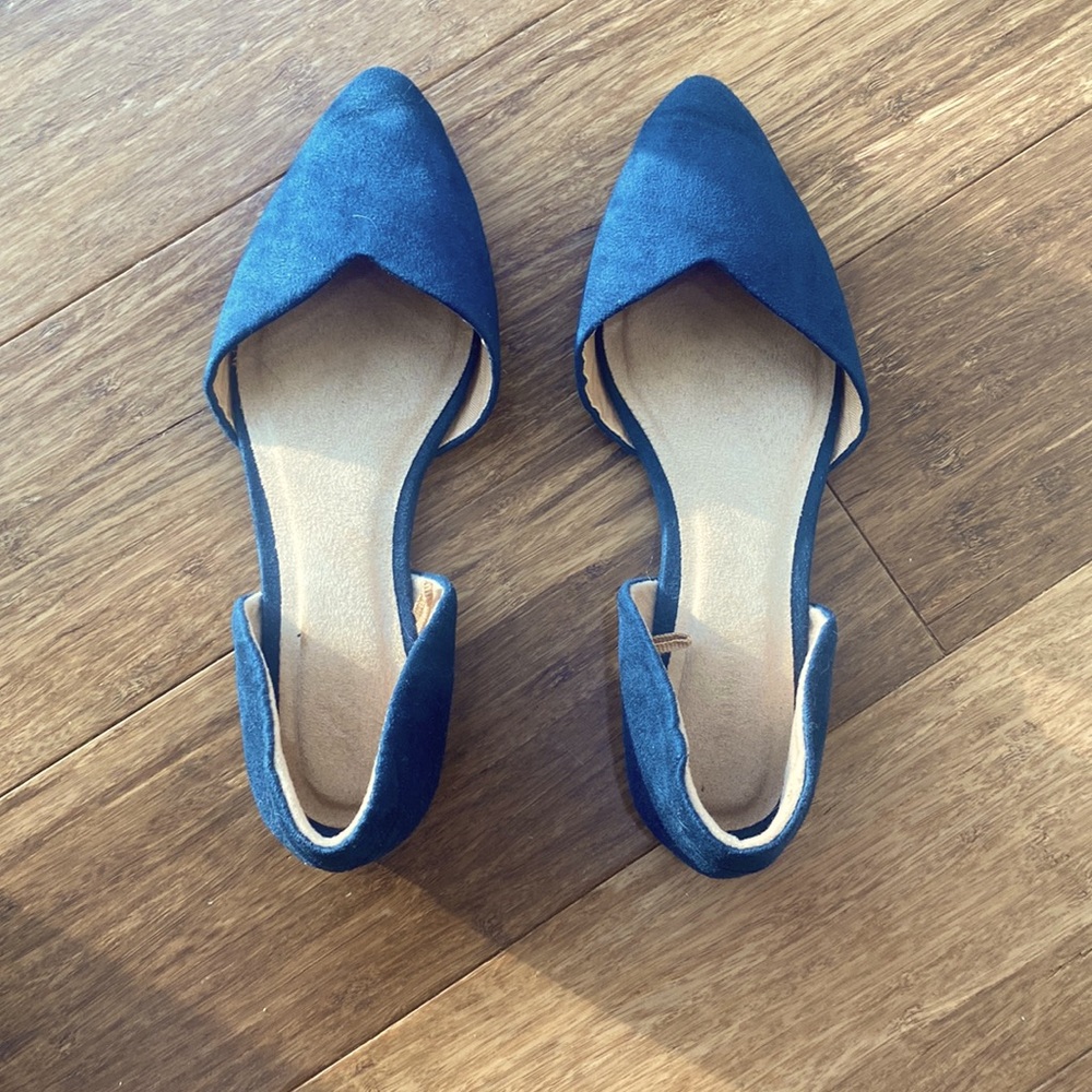 Old navy size 6 navy blue flats